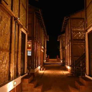 Chivarin Resorts